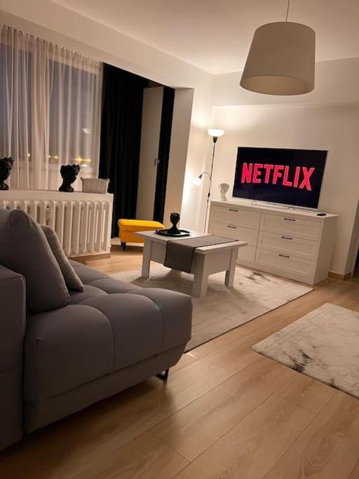 Modern & Cozy 2 Rooms Apartment Boekarest Buitenkant foto